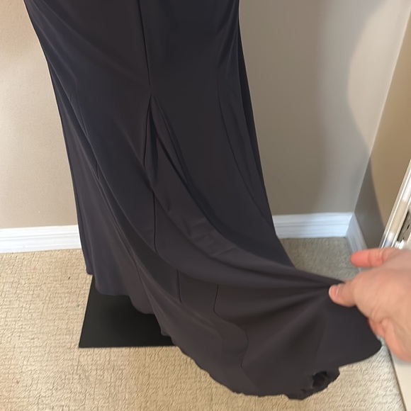 JOVANI Navy Plunging Neckline Gown with Gorgeous Rhinestone Detailing Size 2 - Picture 12 of 16